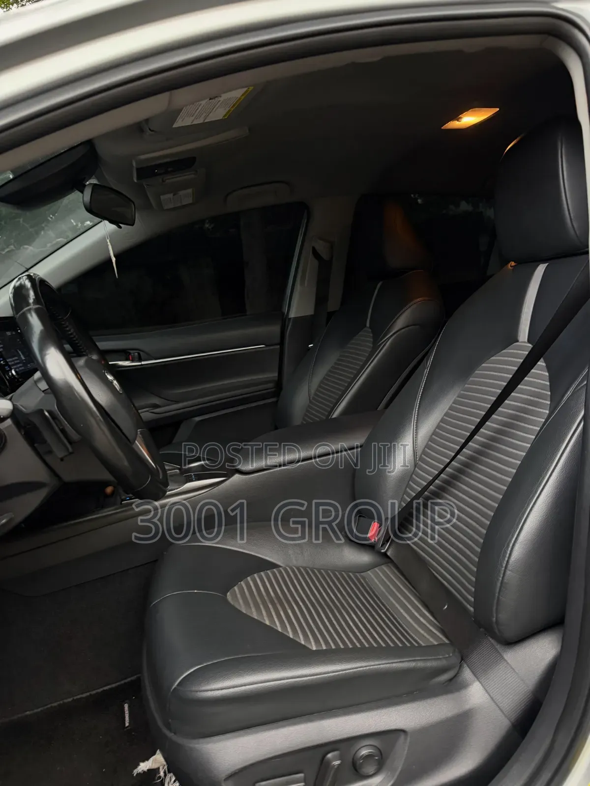 Toyota Camry 2023 Silver