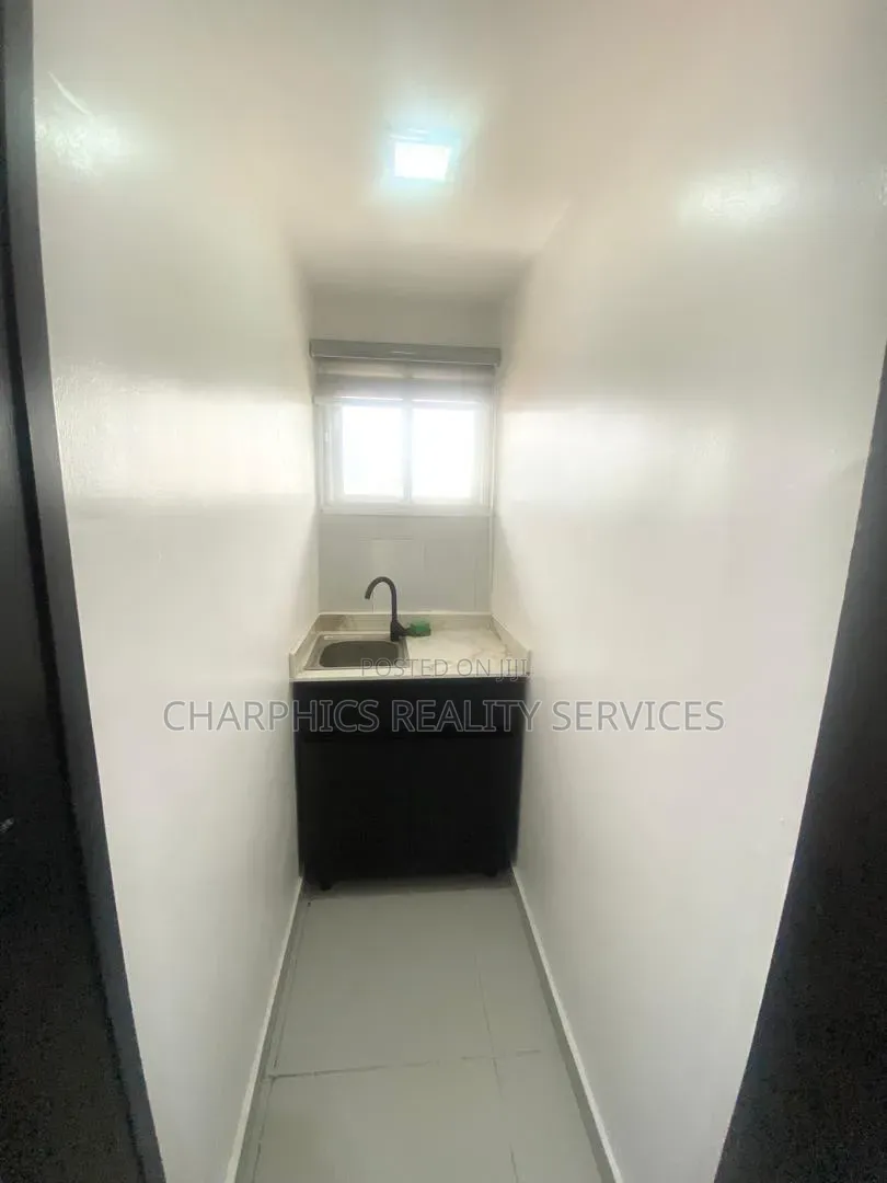 Furnished Studio Apartment in Ikoyi S.W for rent