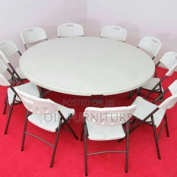 Heavy-Duty Heavy Duty Round Plastic Foldable Event & Banquet Table