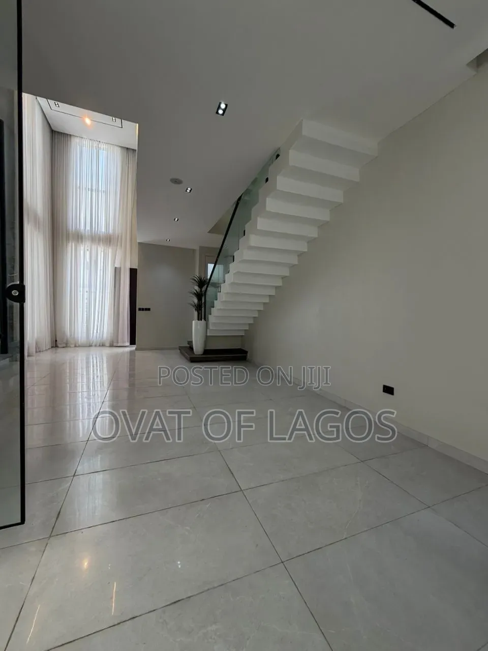 5bdrm Duplex in Orchid, Lekki Expressway for sale
