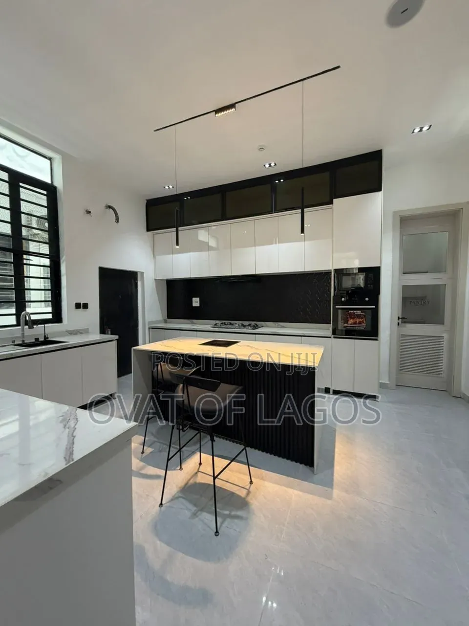 5bdrm Duplex in Orchid, Lekki Expressway for sale