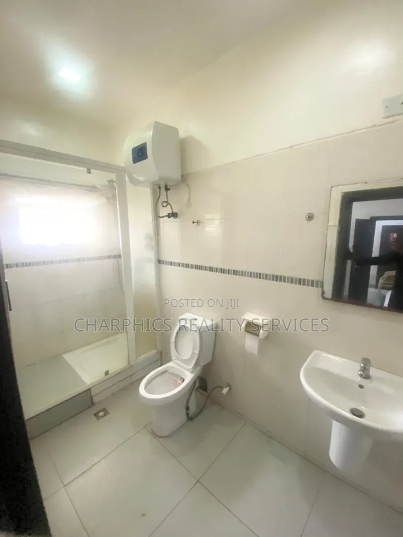 Furnished Mini Flat in Ikoyi S.W for rent