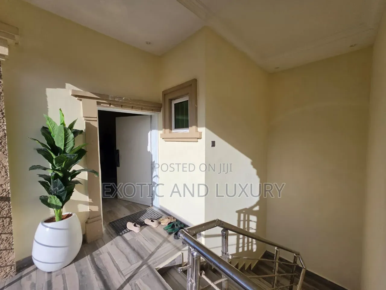 Furnished 3bdrm Duplex in Bourdillon for sale