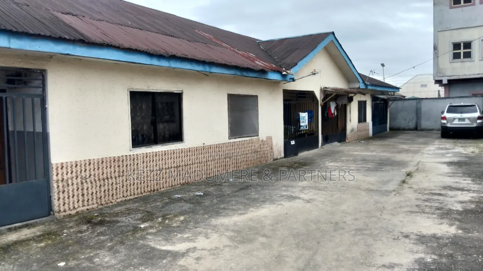 7bdrm Duplex in Sars Elikpokpodu, Rukpokwu for rent
