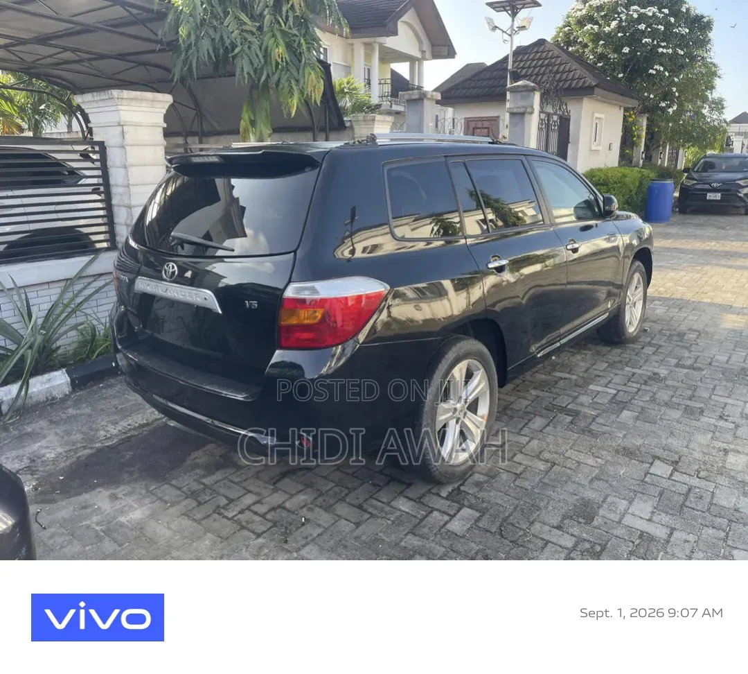 Toyota Highlander 2010 Black