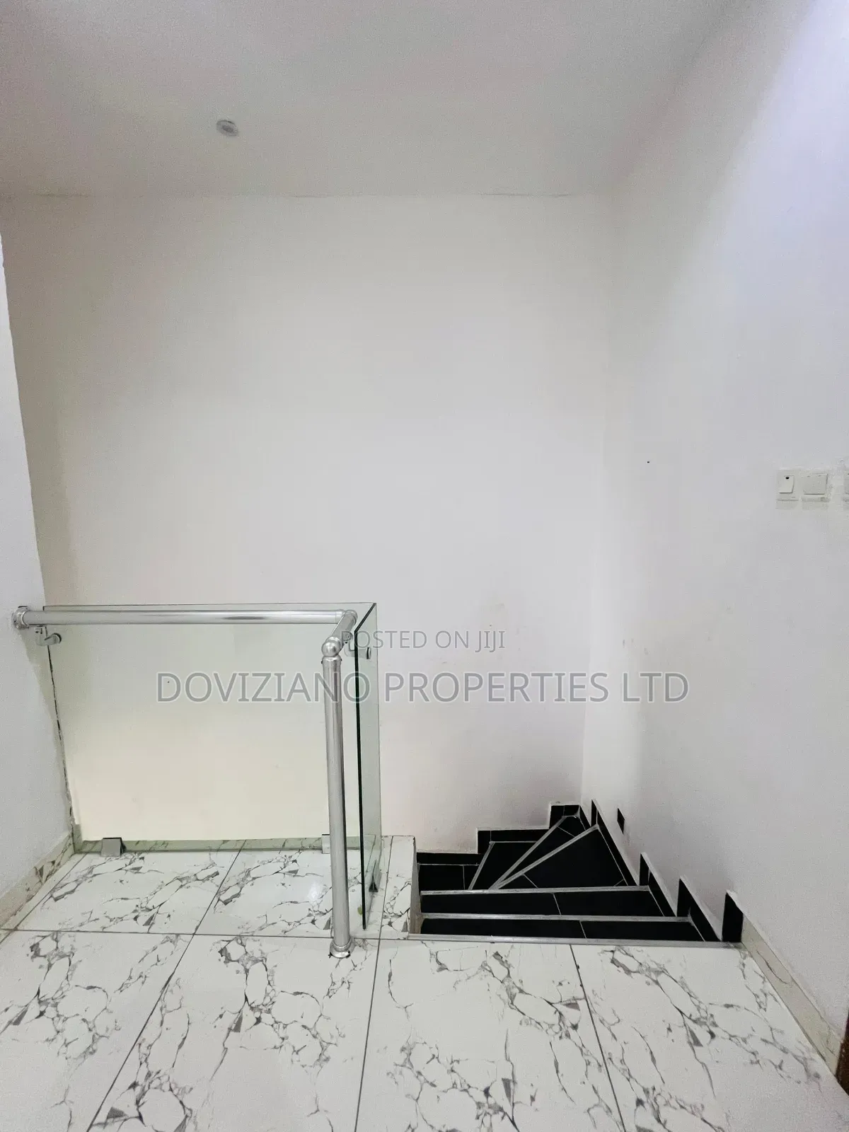 4bdrm Duplex in Ikota for rent