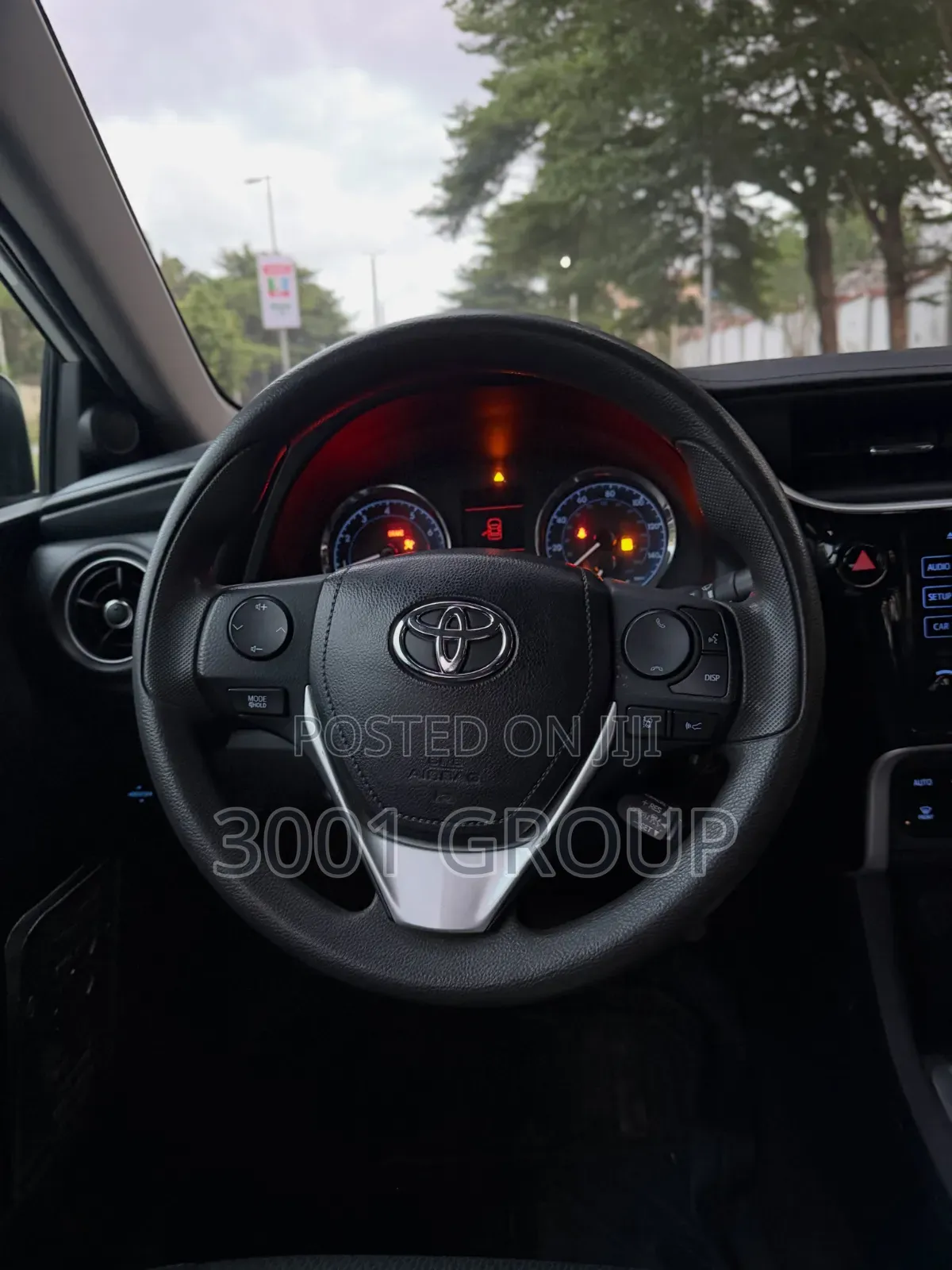 Toyota Corolla 2019 White