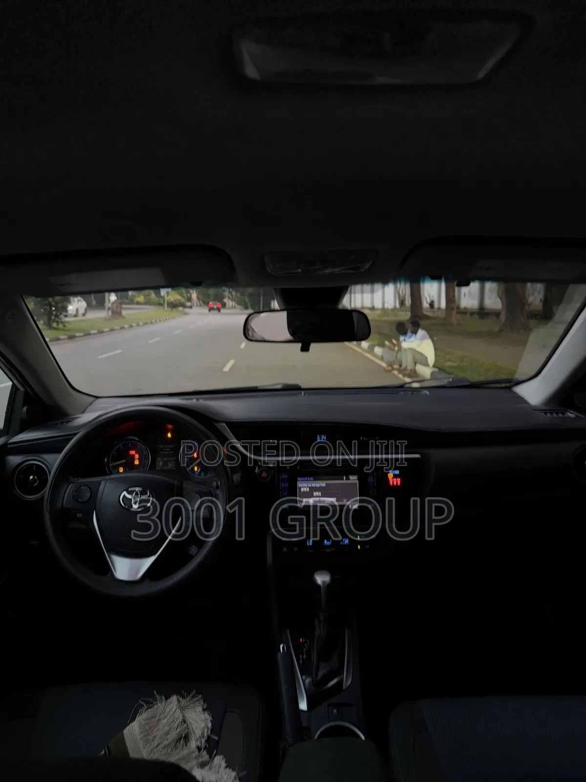 Toyota Corolla 2019 White