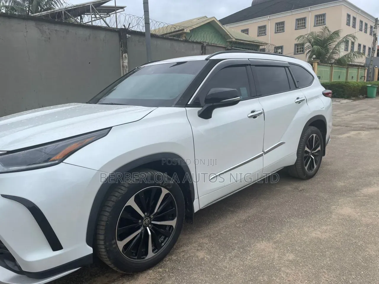 Toyota Highlander 2022 White
