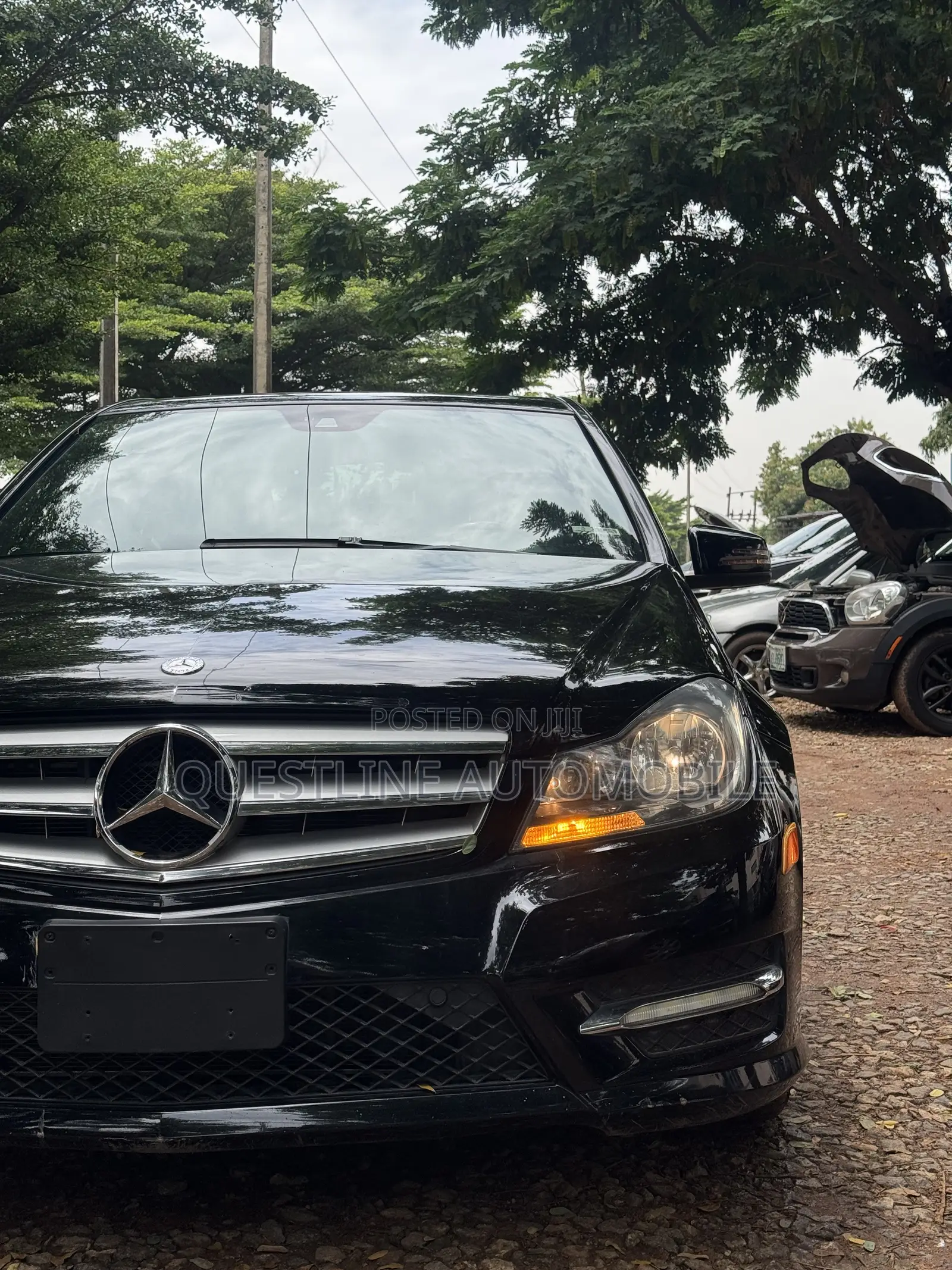 Mercedes-Benz C300 Sport 4Matic Sedan AWD (3.0L 6cyl 7A) 2012 Black