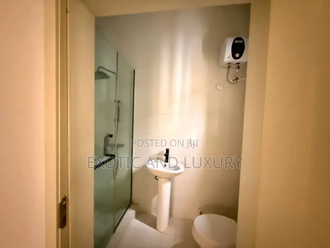 4bdrm Duplex in Silver Spring Estate, VGC / Ajah for sale