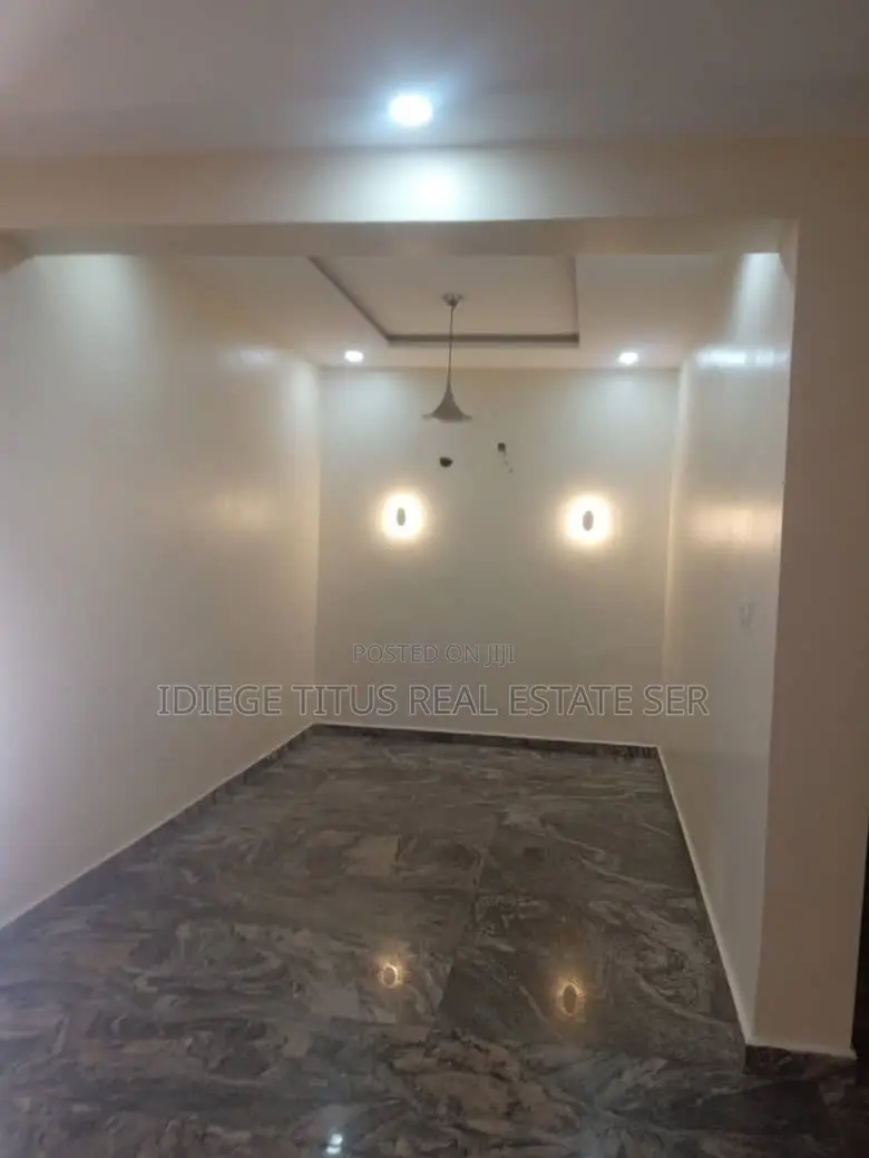 4bdrm Townhouse / Terrace in Katampe Main for rent