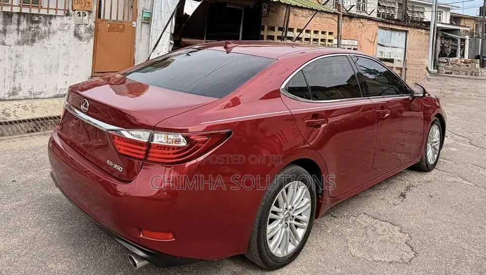 Lexus ES 2013 Red