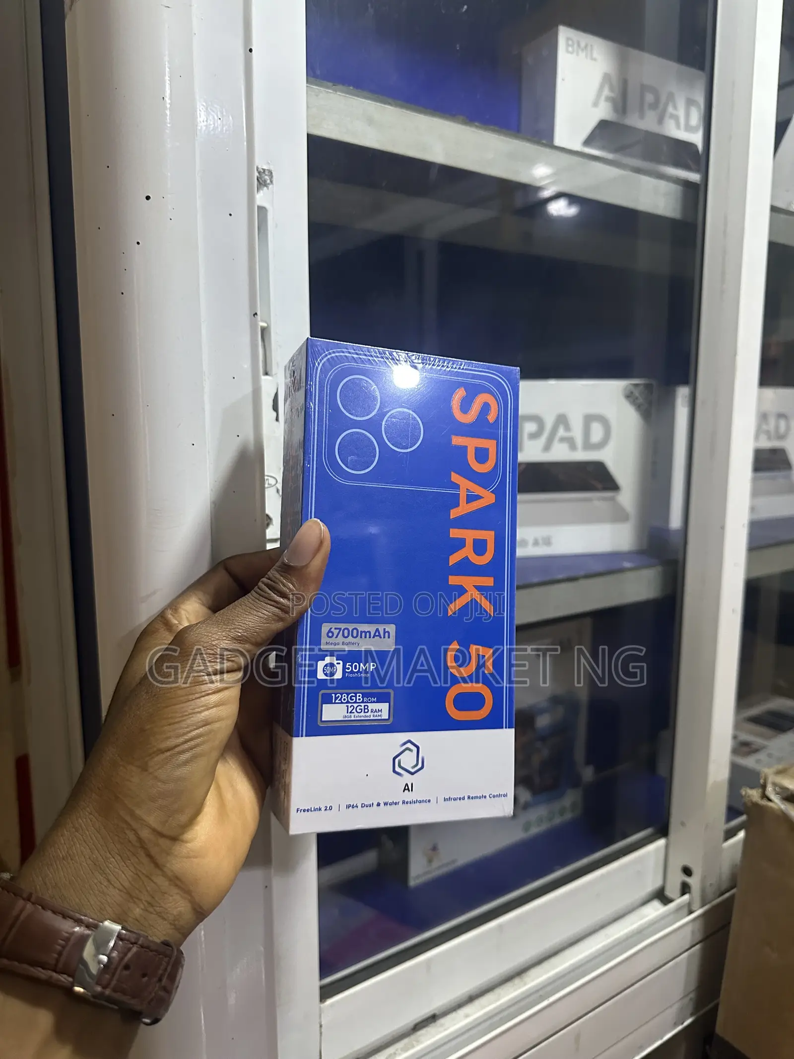 New Tecno Spark 50 128 GB