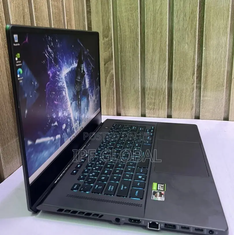Laptop Asus ROG Zephyrus G15 GA503QR 16GB AMD Ryzen 9 SSD 1T