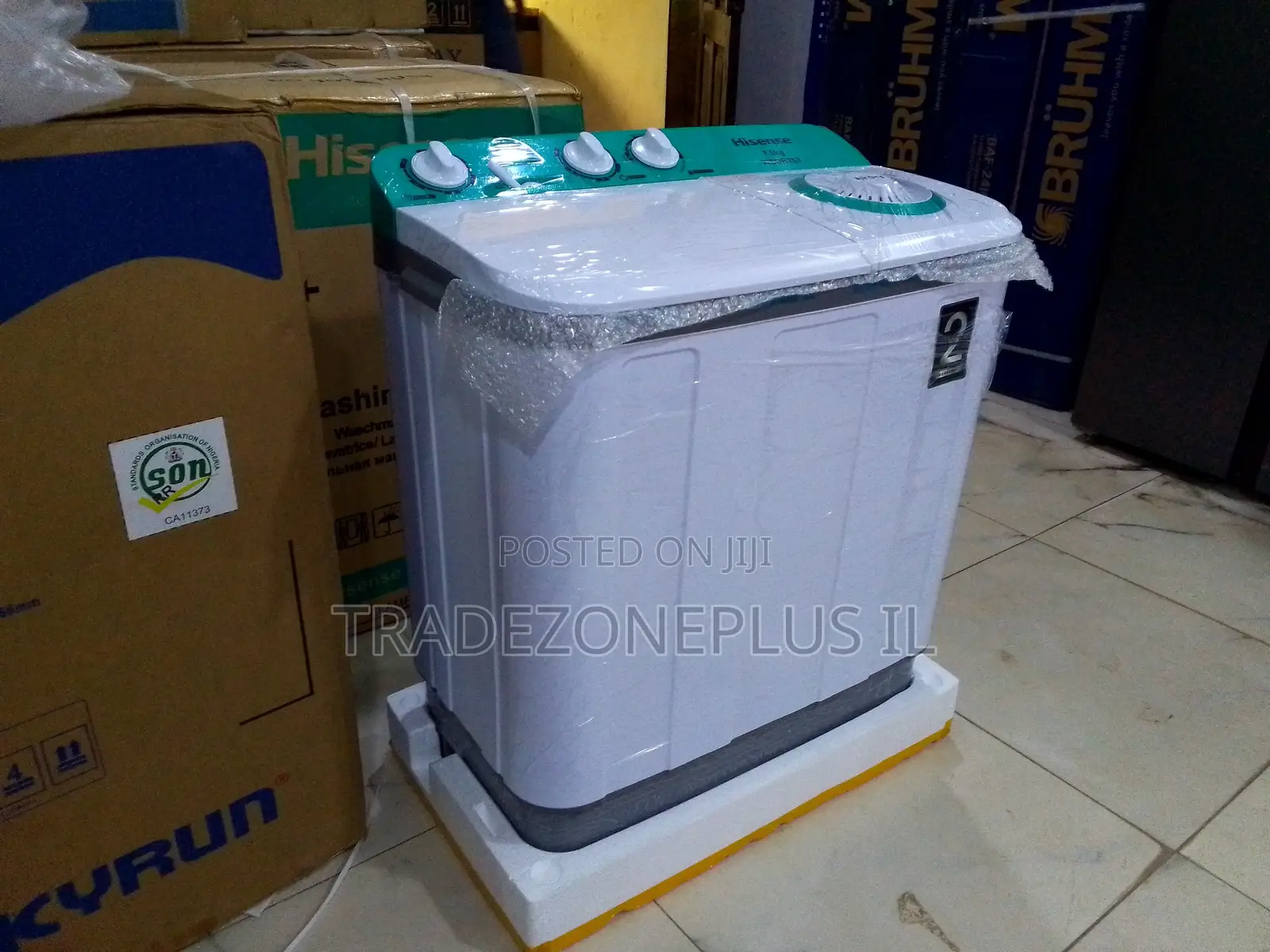 Enjoy a Smoother Laundry Routine With This Reliable Twin-Tub Hisense W