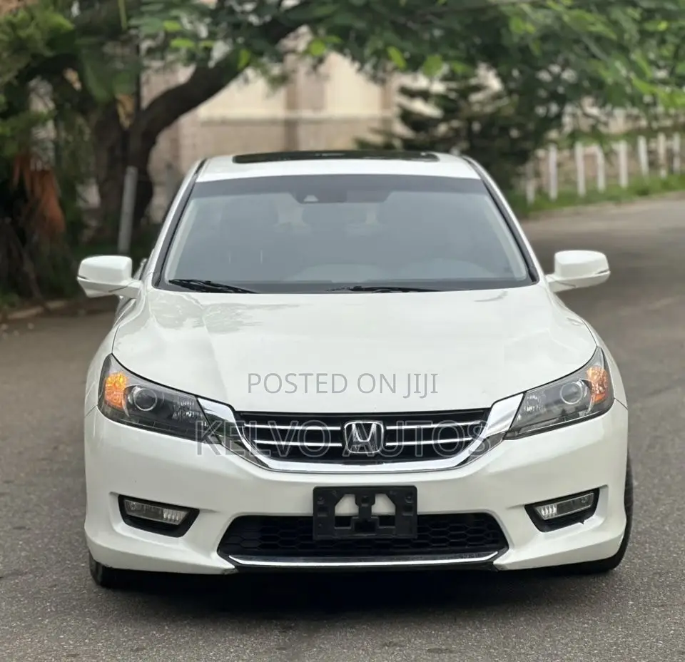 Honda Accord 2013 White