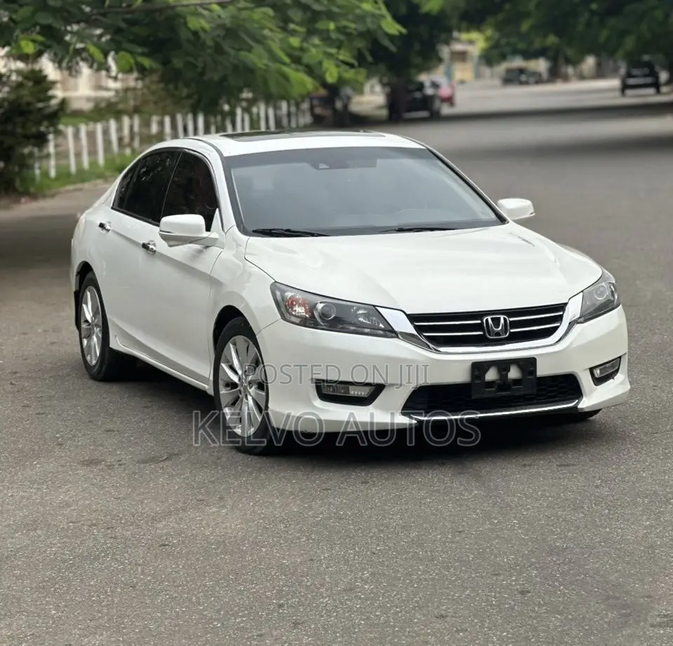 Honda Accord 2013 White