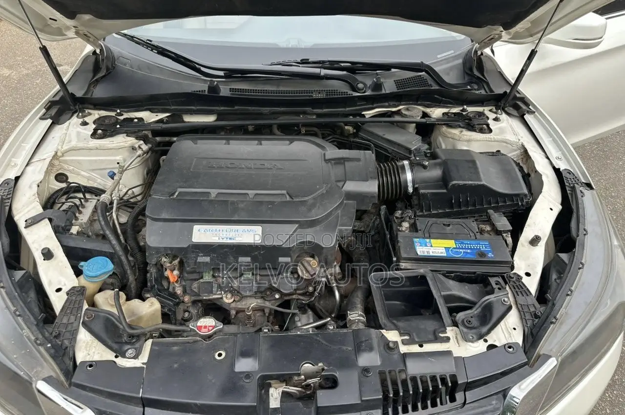 Honda Accord 2013 White