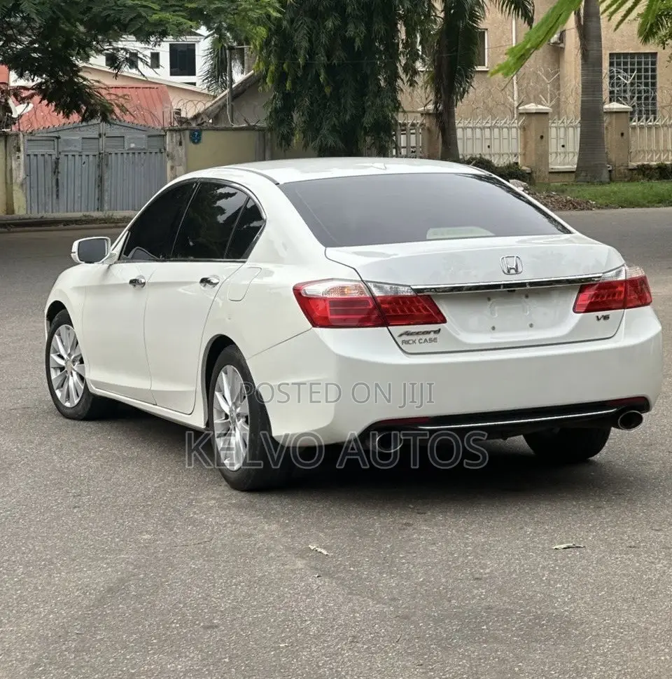 Honda Accord 2013 White