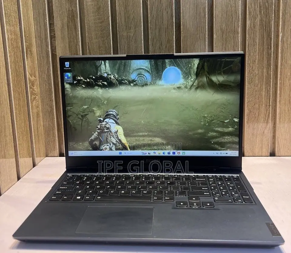 Laptop Lenovo Legion 5 32GB AMD Ryzen 7 SSD 512GB