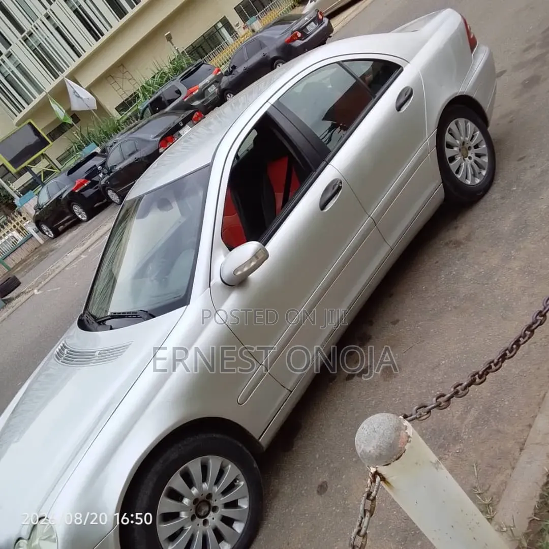 Mercedes-Benz C230 2006 Silver