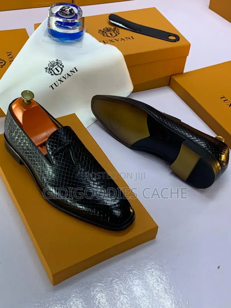 Tuxvani Black Woven Leather Tassel Loafers Size 40-46
