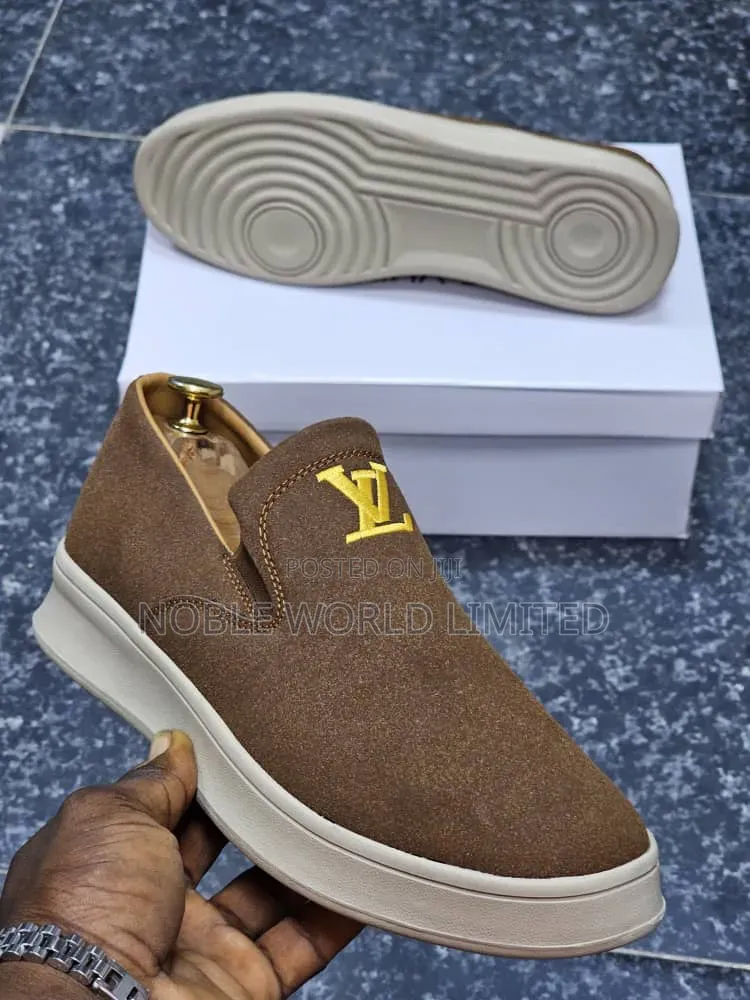 Brown & Black Louis Vuitton Standard Shoes CHM 7d