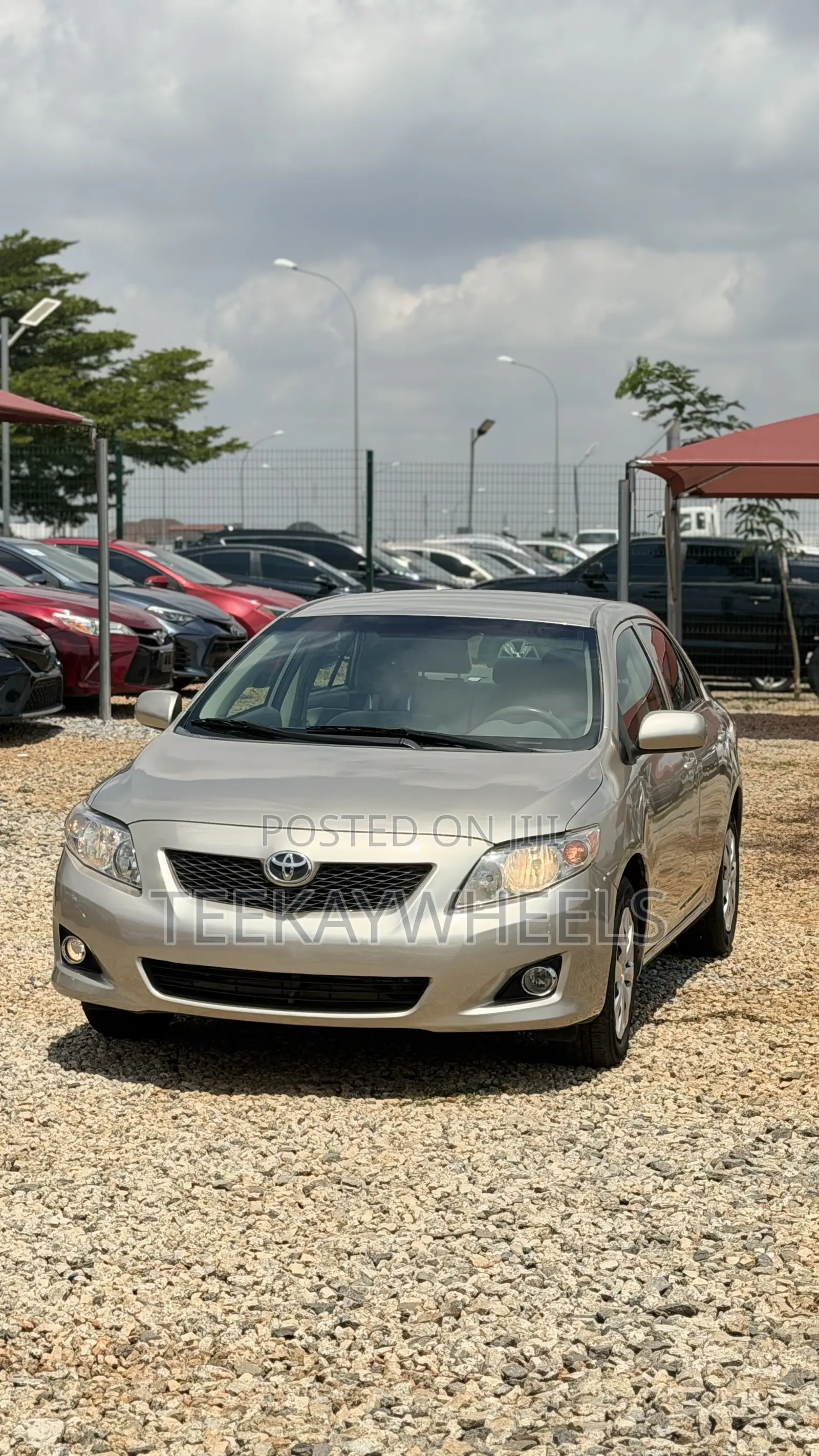 Toyota Corolla 1.6 Advanced 2009 Gold
