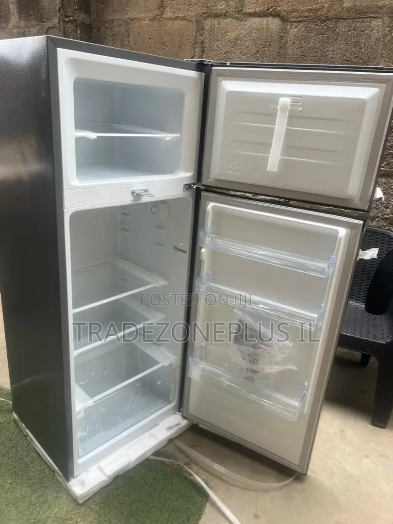 Keep Your Drinks Cold and Groceries Fresh With the Hisense 154L REF200