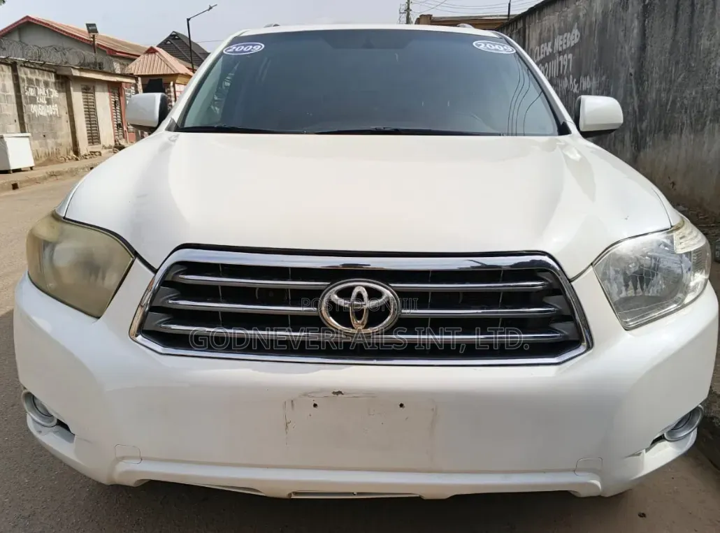 Toyota Highlander 2009 White