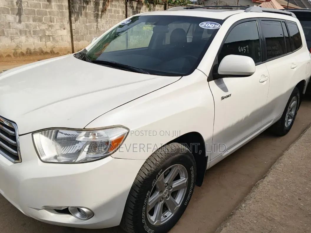 Toyota Highlander 2009 White