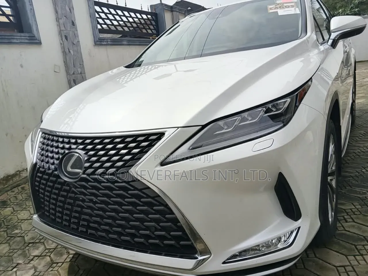 Lexus RX 2022 White