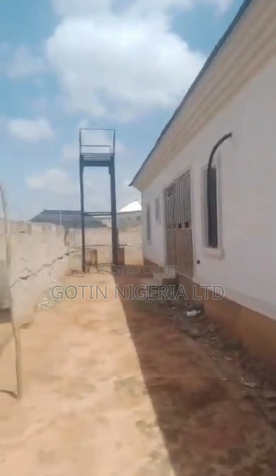 4bdrm Bungalow in Benin City for sale