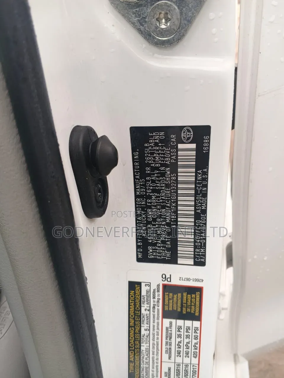 Toyota Camry 2016 White