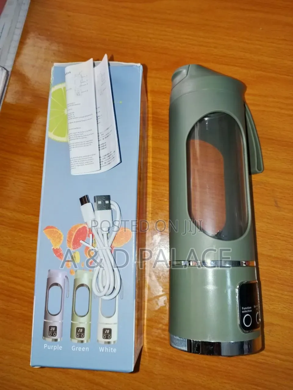 Portable Rechargeable Juicer With Fast Blade for Crushing Smoothie