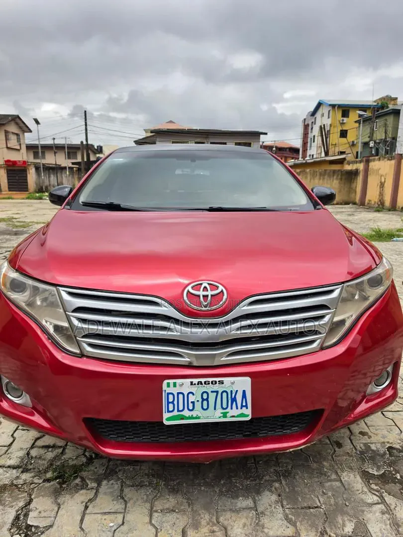 Toyota Venza 2010 Red