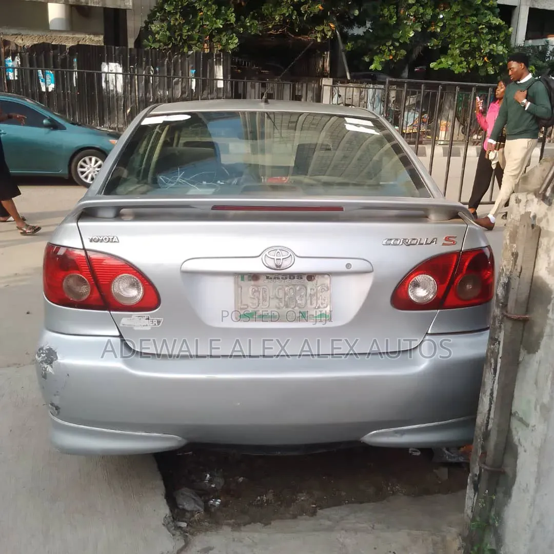 Toyota Corolla S 2007 Silver