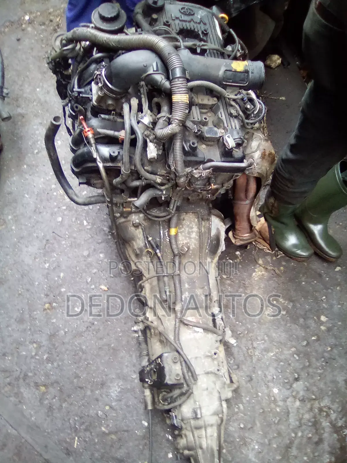 Toyota Hiace 2tr-Fe Engine