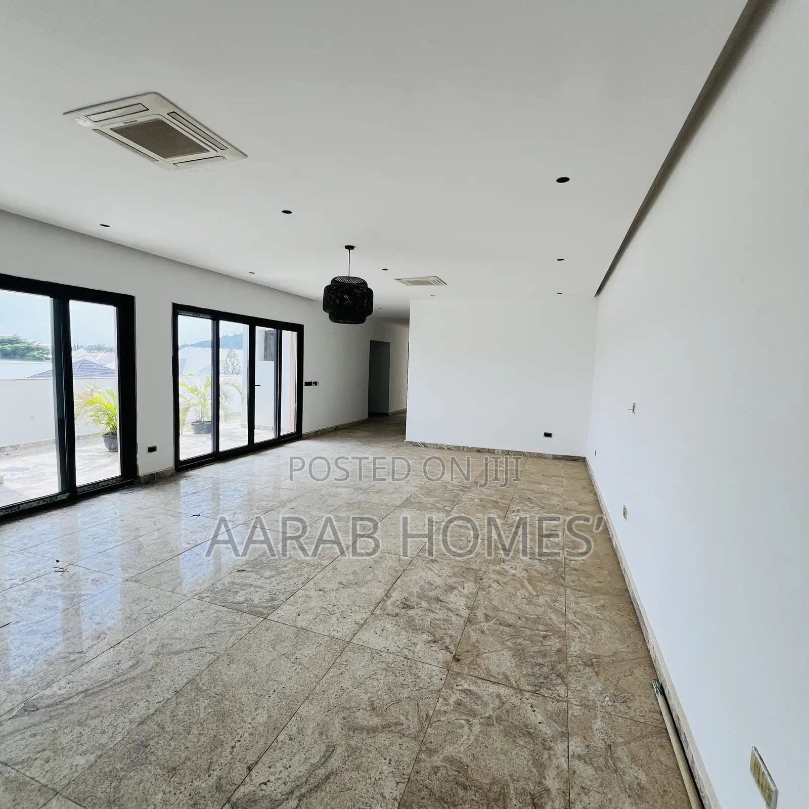 3bdrm Penthouse in Gwarinpa for rent