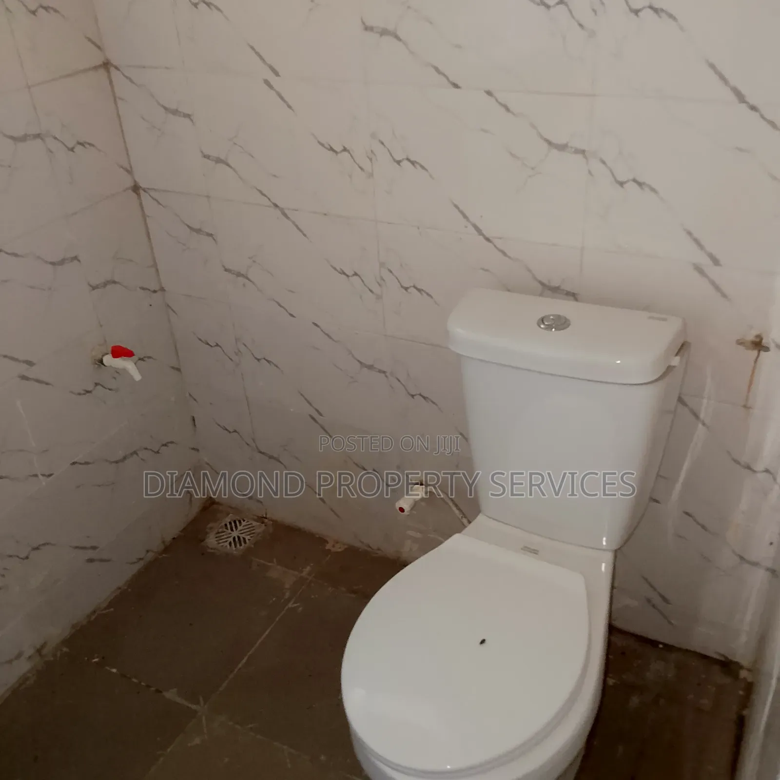 3bdrm Apartment in Pounds And Dollars, Owerri for rent
