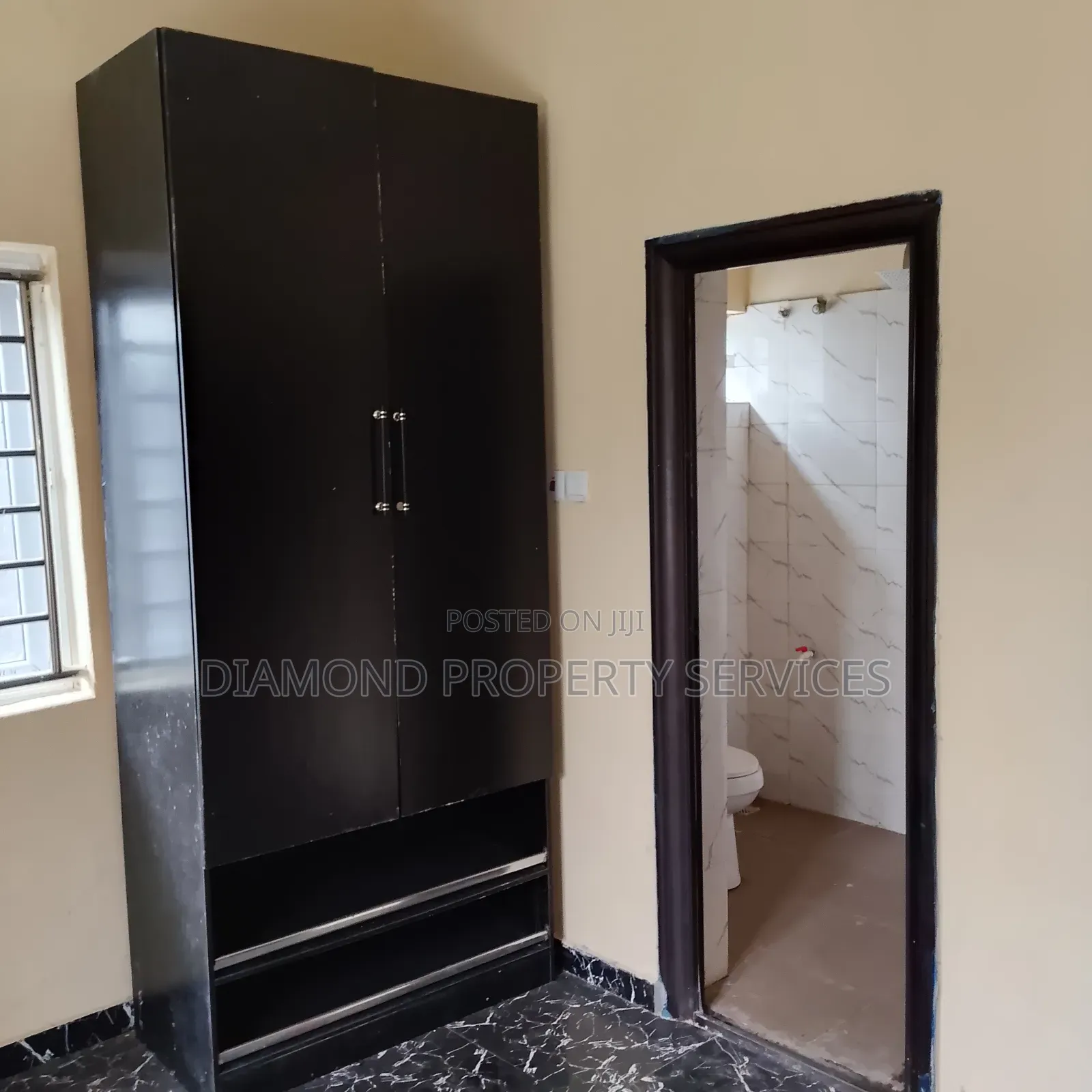 3bdrm Apartment in Pounds And Dollars, Owerri for rent