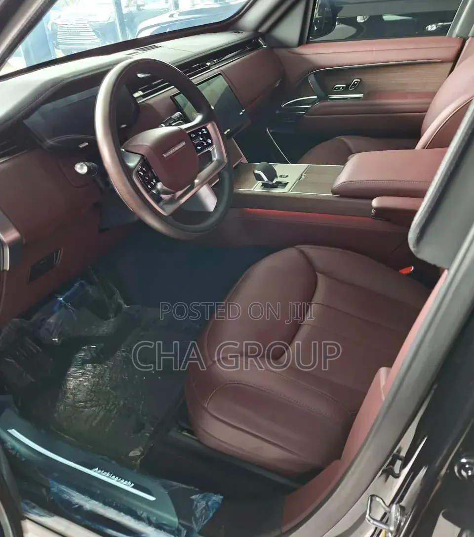 New Land Rover Range Rover P530 Autobiography LWB 7 Seat 2026