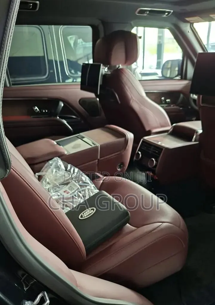 New Land Rover Range Rover P530 Autobiography LWB 7 Seat 2026