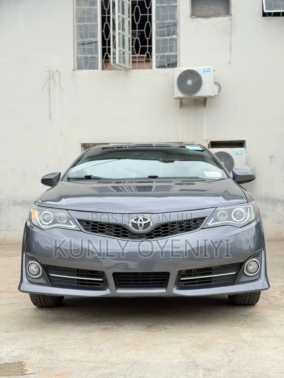 Toyota Camry SE 4dr Sedan (2.5L 4cyl 6A) 2013 Gray