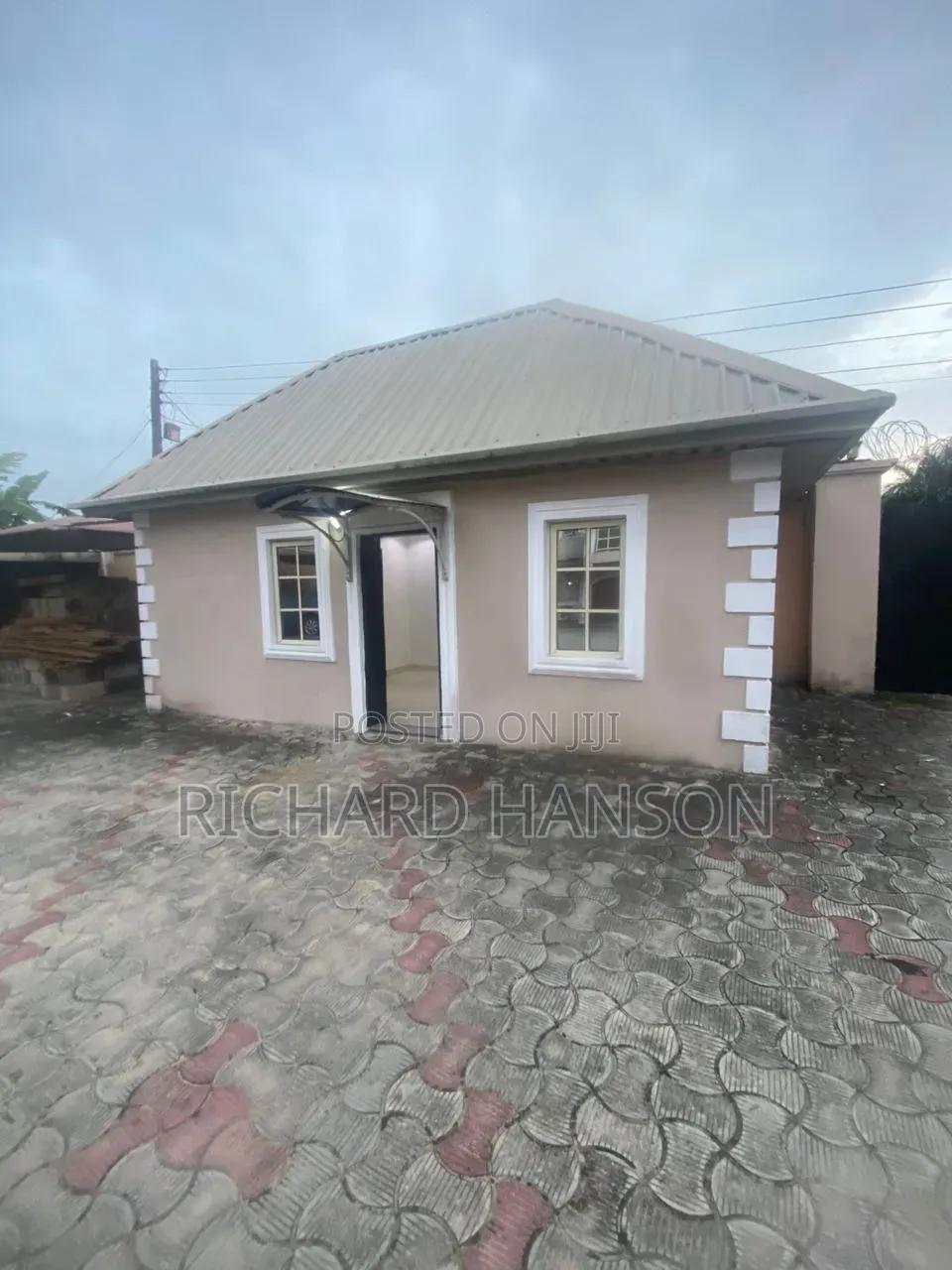 Mini Flat in Good Estate, Sangotedo for rent