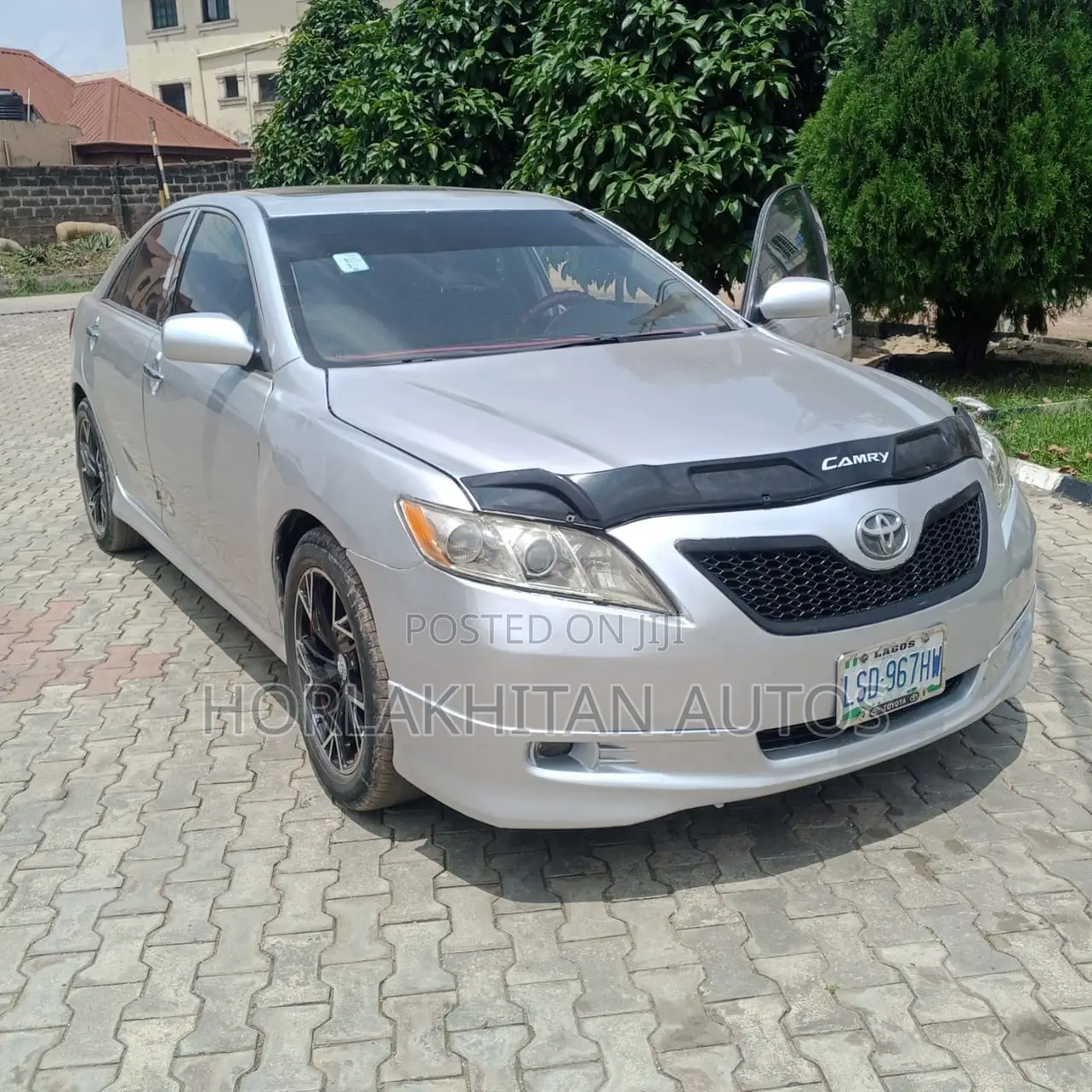 Toyota Camry LE 4dr Sedan (2.4L 4cyl 5A) 2009 Silver