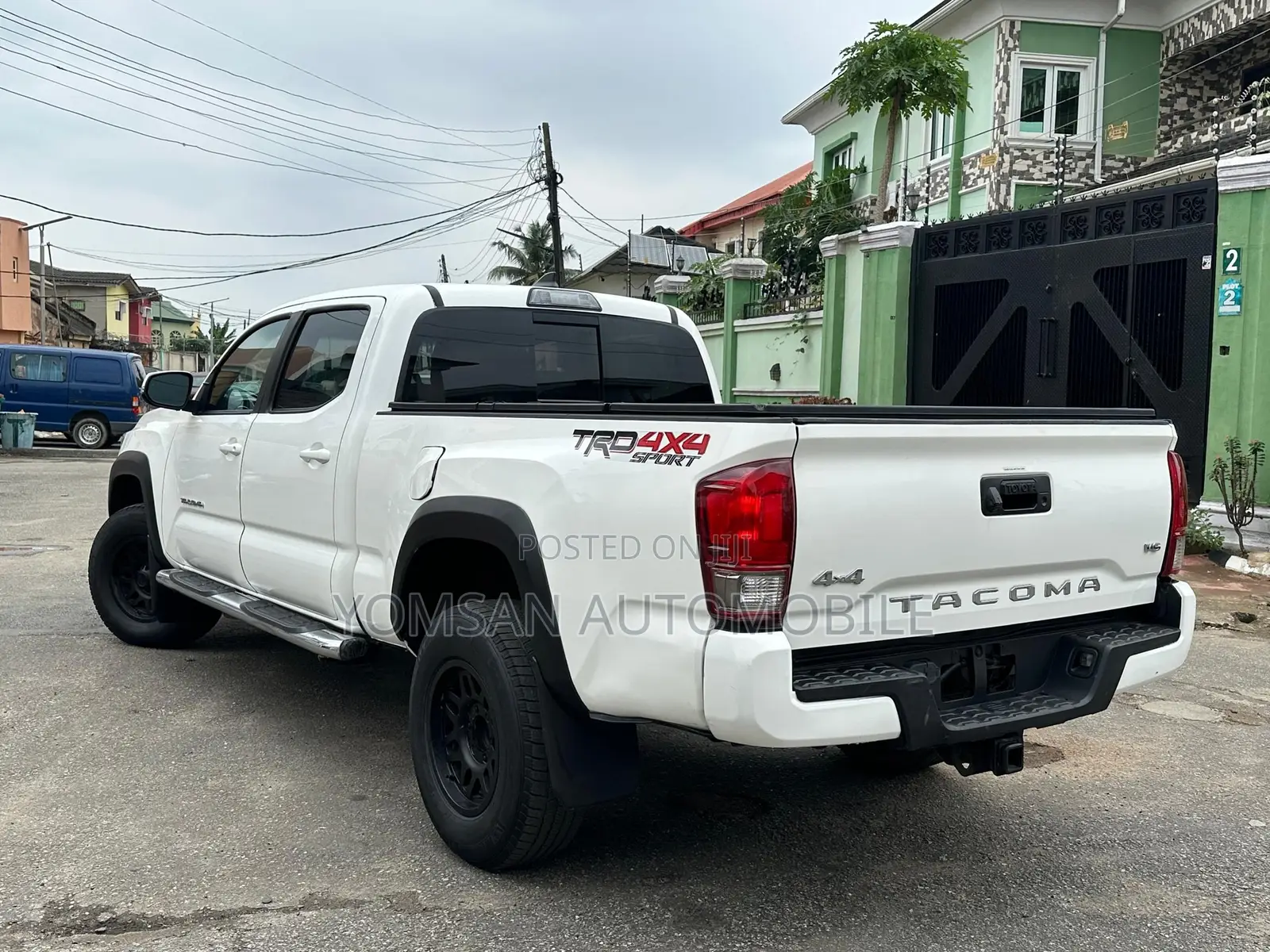 Toyota Tacoma TRD Sport 2017 White