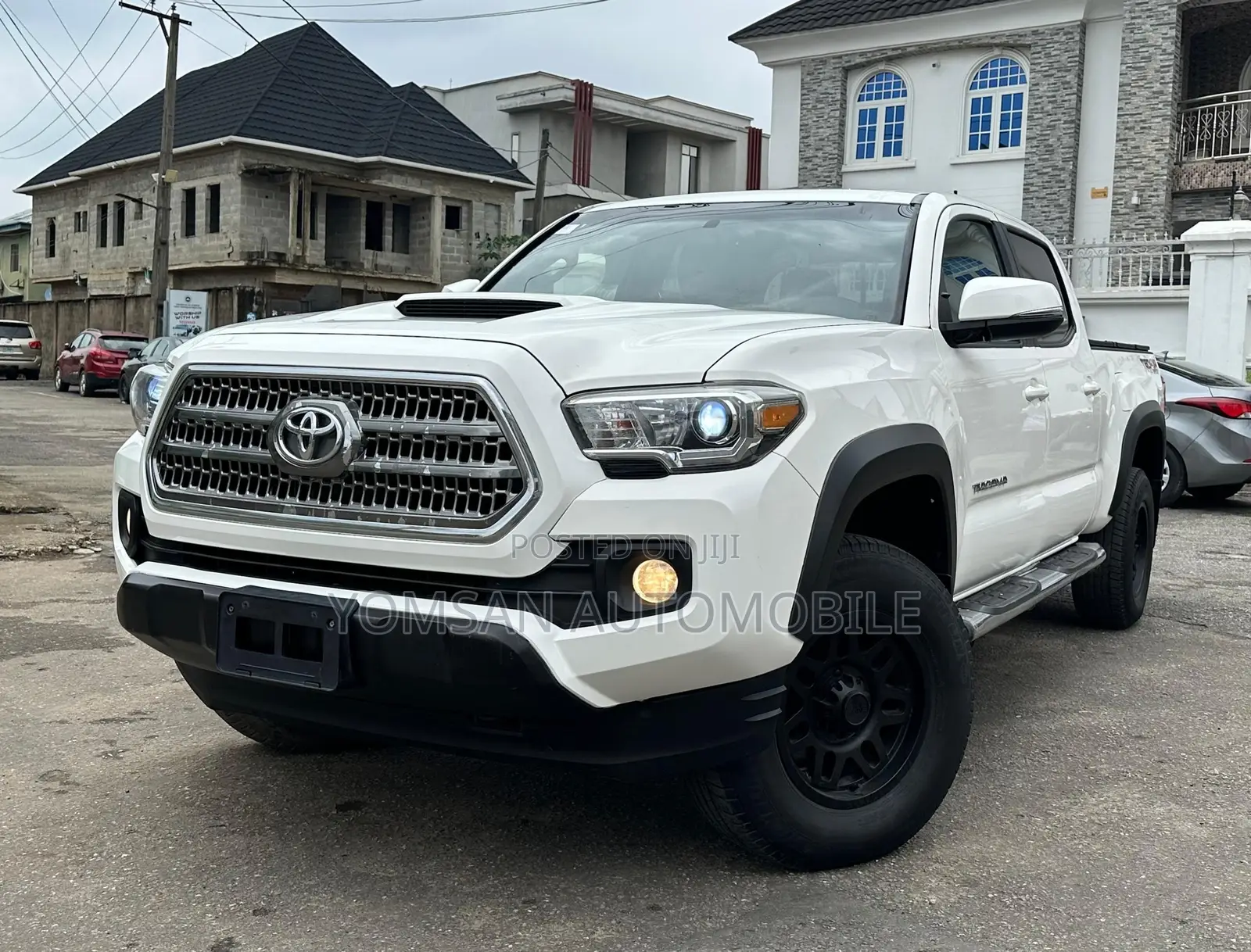 Toyota Tacoma TRD Sport 2017 White