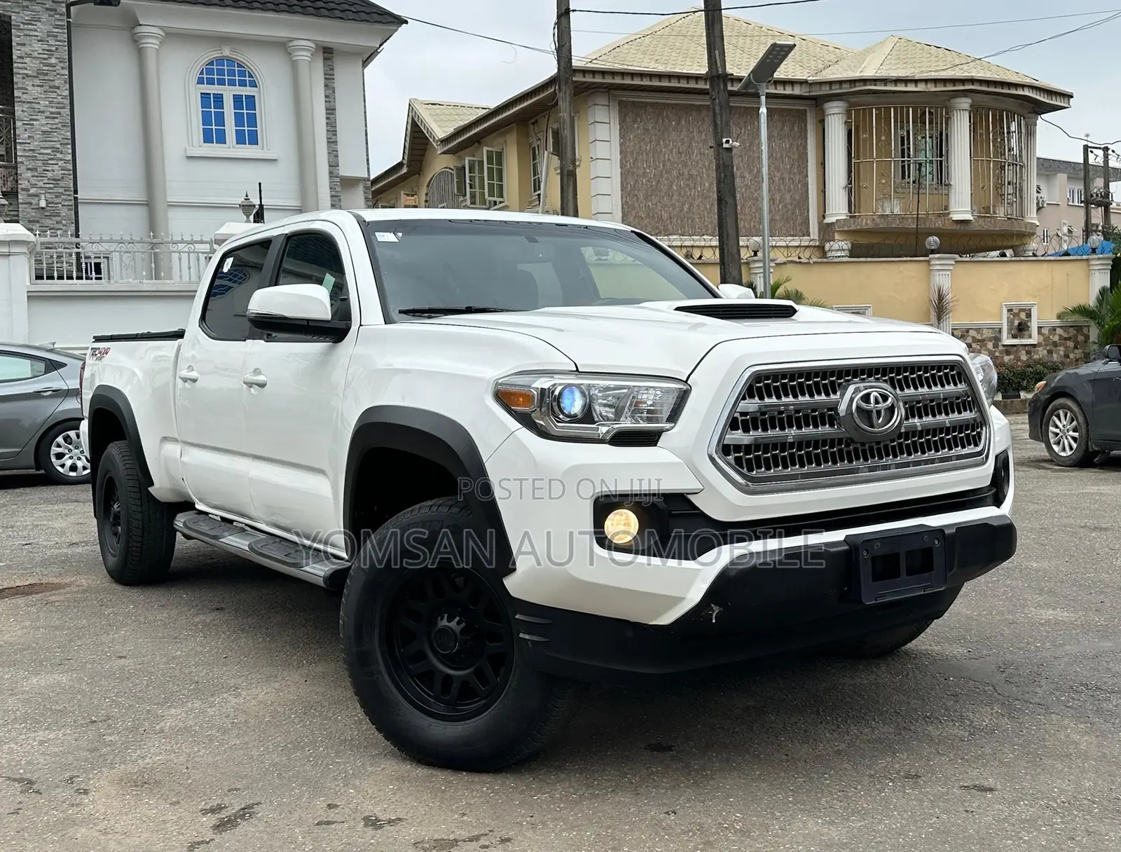 Toyota Tacoma TRD Sport 2017 White